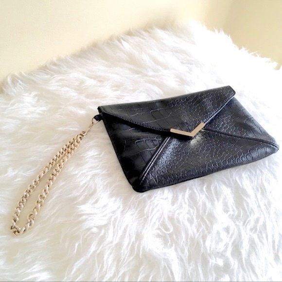 Express Black Leather Envelope Gold Clutch Purse - Picture 1 of 7